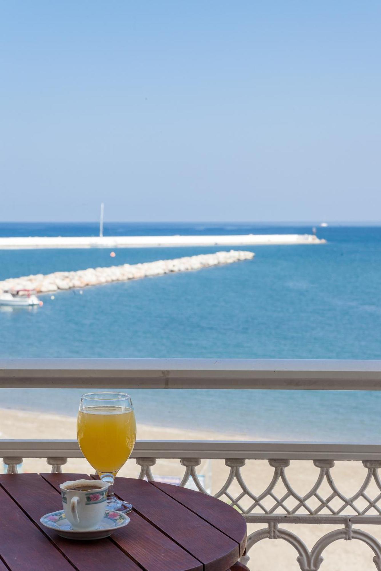 Mon Repos Aparthotel Panormos  Buitenkant foto
