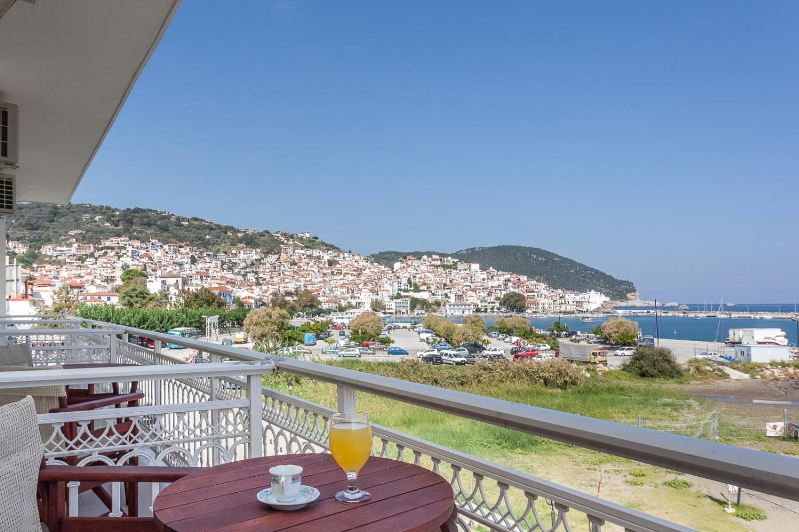 Mon Repos Aparthotel Panormos  Buitenkant foto