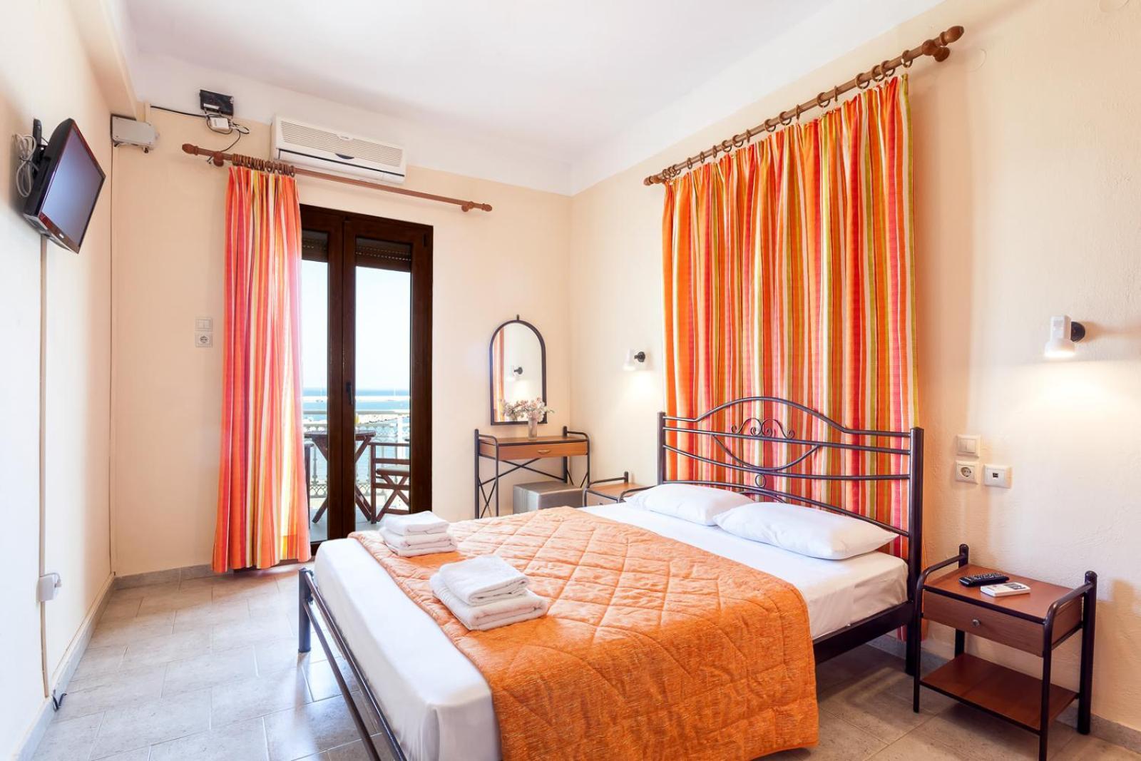 Mon Repos Aparthotel Panormos  Buitenkant foto